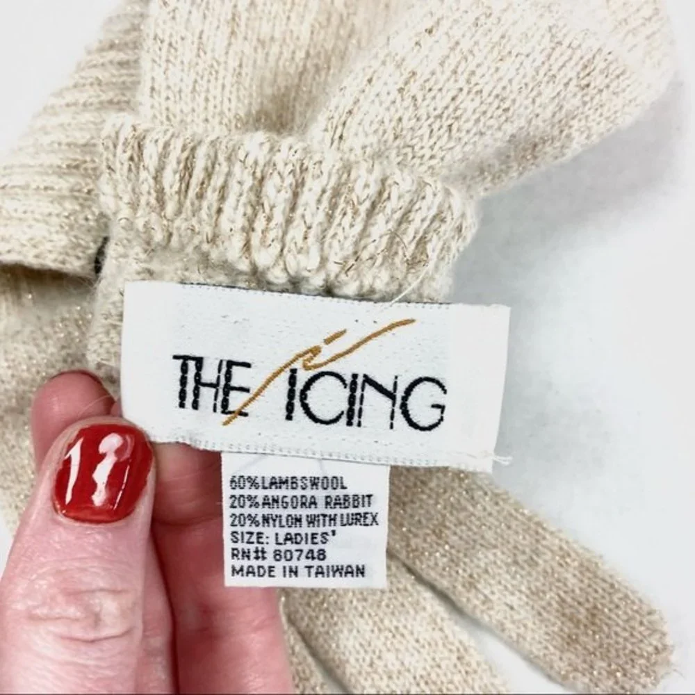 The Icing Gold Metallic & Cream Knit Gloves
